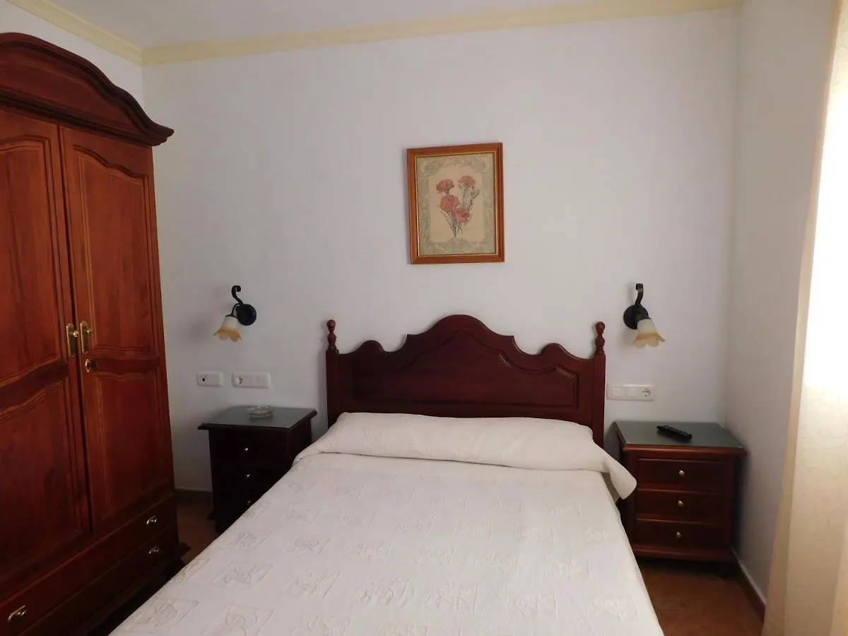 Guest house Hostal Macias, El Rey Del Sol